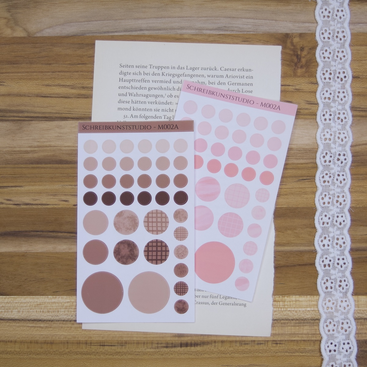 Kleine Akzente. – Punkte Sticker Sheet