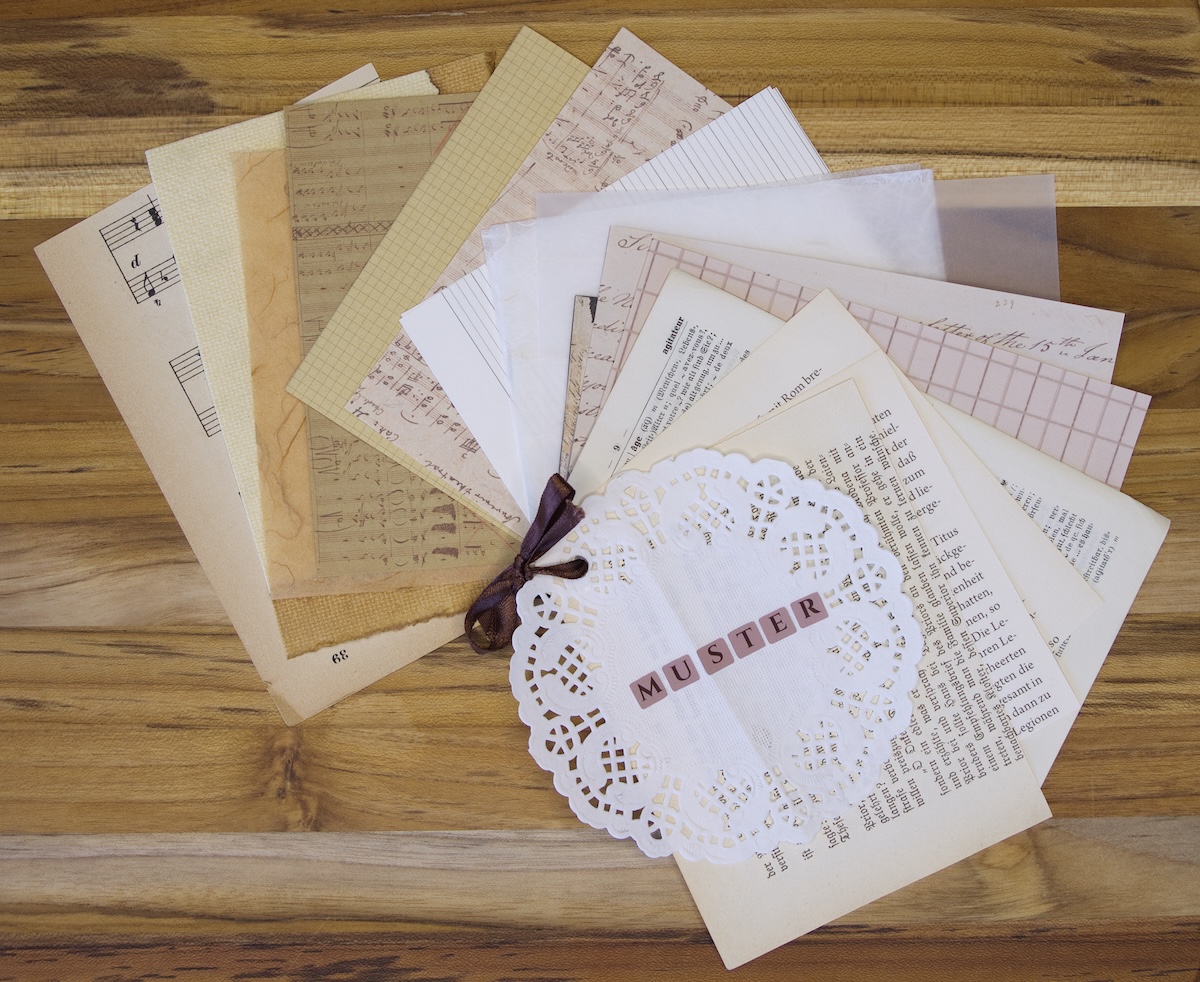 Vergangene Zeiten. – Scrapbook Paper Set